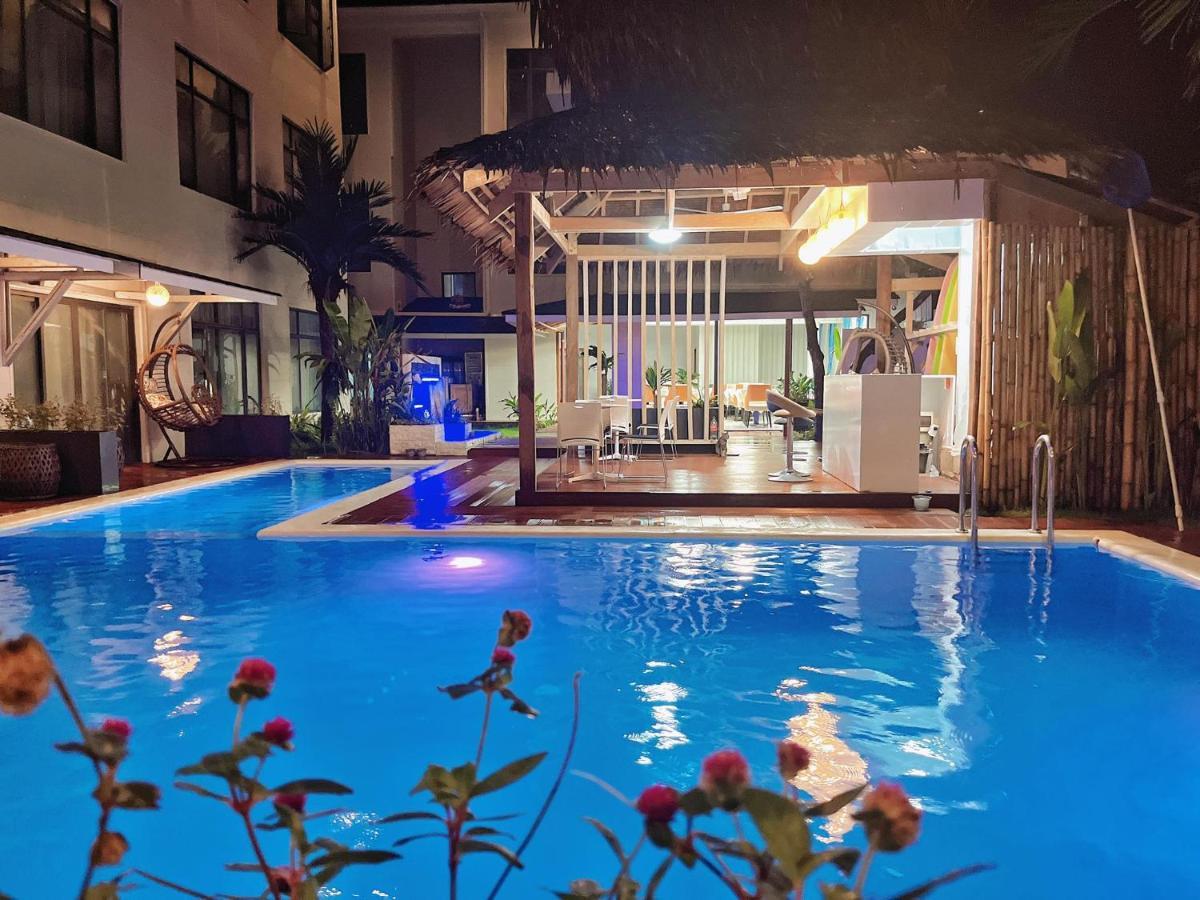 Siargao Seasky Resort Catangnan Exteriér fotografie