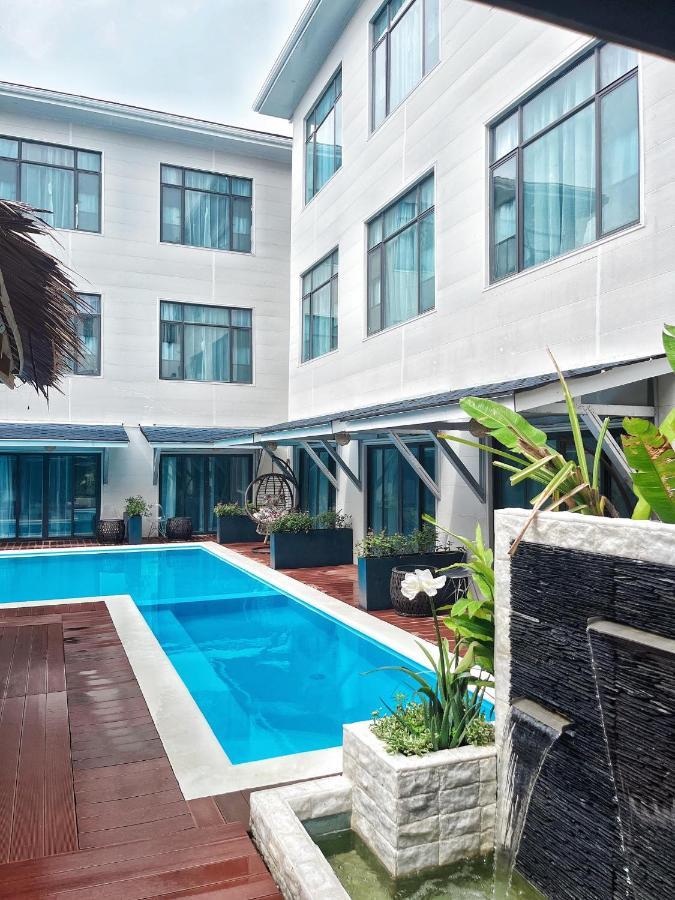 Siargao Seasky Resort Catangnan Exteriér fotografie